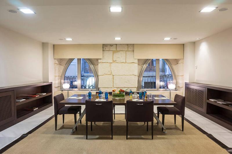 Hospes Amerigo, Alicante, A Member Of Design Hotels Zewnętrze zdjęcie The boardroom at the hotel